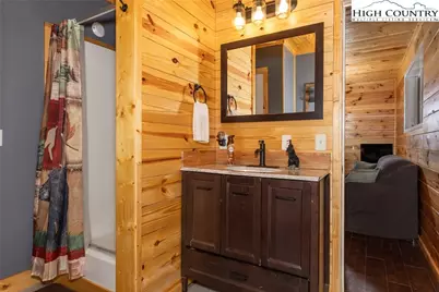 468 E Horse Shoe Ridge Road, Deep Gap, NC 28618 - Photo 11