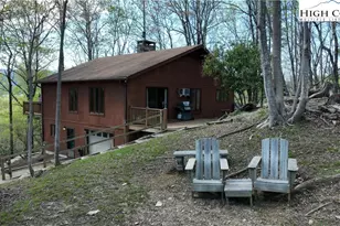 468 E Horse Shoe Ridge Rd, Deep Gap, NC 28618 - Photo 3