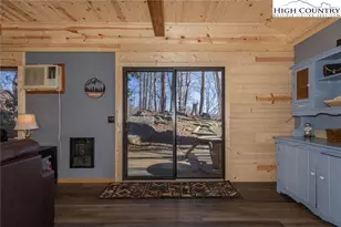 468 E Horse Shoe Ridge Rd, Deep Gap, NC 28618 - Photo 25