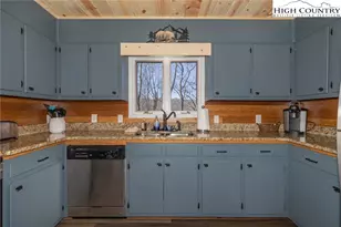 468 E Horse Shoe Ridge Rd, Deep Gap, NC 28618 - Photo 17