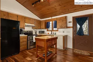 844 E Laurel Circle, Deep Gap, NC 28618 - Photo 9