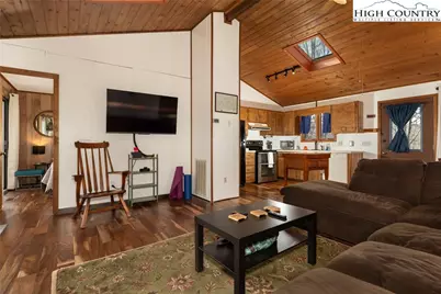 844 E Laurel Circle, Deep Gap, NC 28618 - Photo 7