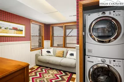 126 Rock Spring Circle, Sugar Mountain, NC 28604 - Photo 15