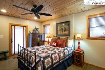 126 Rock Spring Circle, Sugar Mountain, NC 28604 - Photo 17