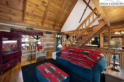 126 Rock Spring Circle, Sugar Mountain, NC 28604 - Photo 3