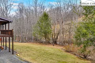 108 Chestnut Creek, West Jefferson, NC 28694 - Photo 5