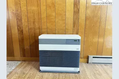 610 Collins Road, Sparta, NC 28675 - Photo 11