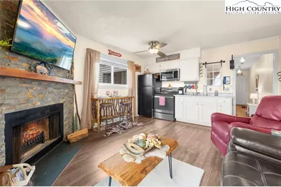 301 Pinnacle Inn Road #3304A, Beech Mountain, NC 28604 - Photo 1