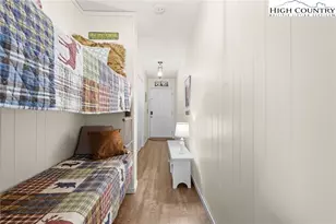 301 Pinnacle Inn Rd, Beech Mountain, NC 28604 - Photo 11