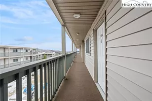 301 Pinnacle Inn Rd, Beech Mountain, NC 28604 - Photo 19