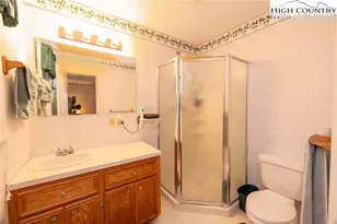 1581 River Front Dr, Jefferson, NC 28640 - Photo 17