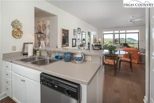 138 Windy Knoll, Sugar Mountain, NC 28604 - Photo 11