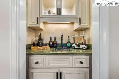 129 Valley View Road, Blowing Rock, NC 28605 - Photo 9