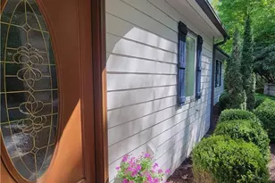 129 Valley View Rd, Blowing Rock, NC 28605 - Photo 3