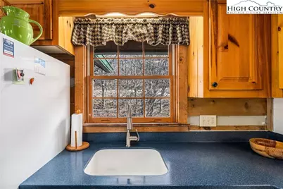 1540 Rich Mountain Road, Zionville, NC 28698 - Photo 23