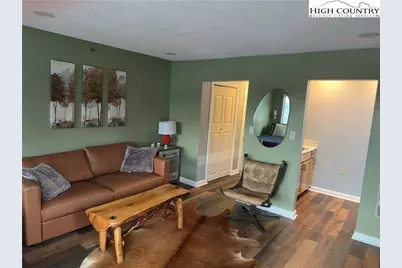 110 Sugar Ski Drive #10-702, Sugar Mountain, NC 28604 - Photo 1