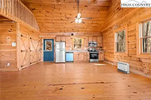 130 Hollow Tree Rd, Banner Elk, NC 28604 - Photo 9