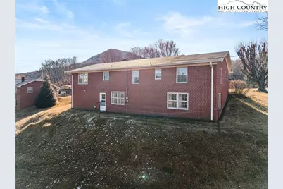 210 Gentry Street, Jefferson, NC 28640 - Photo 31