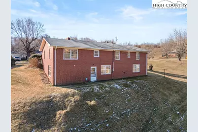 210 Gentry Street, Jefferson, NC 28640 - Photo 3