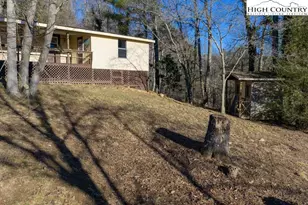 425 Jefferson Dr, West Jefferson, NC 28694 - Photo 37