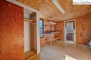 425 Jefferson Dr, West Jefferson, NC 28694 - Photo 33