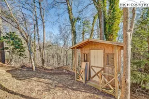 425 Jefferson Dr, West Jefferson, NC 28694 - Photo 35