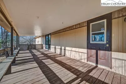 425 Jefferson Drive, West Jefferson, NC 28694 - Photo 31