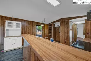 425 Jefferson Dr, West Jefferson, NC 28694 - Photo 19