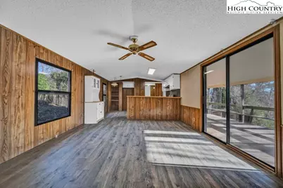 425 Jefferson Drive, West Jefferson, NC 28694 - Photo 11