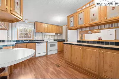 3435 Nelson Lane, Morganton, NC 28655 - Photo 13