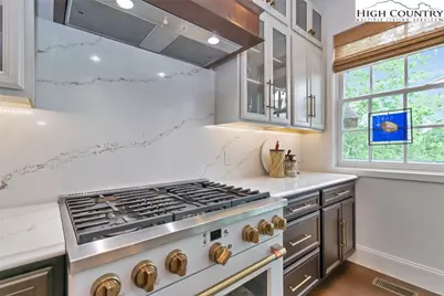 368 Green Hill Woods, Blowing Rock, NC 28605 - Photo 11