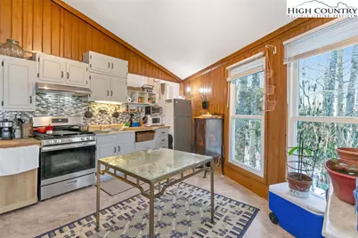 139 Wild Daisy Lane, Beech Mountain, NC 28604 - Photo 3