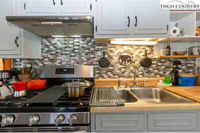 139 Wild Daisy Lane, Beech Mountain, NC 28604 - Photo 9