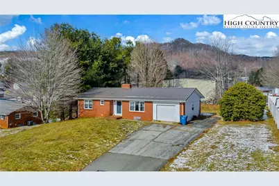 316 W Main Street, Jefferson, NC 28640 - Photo 3