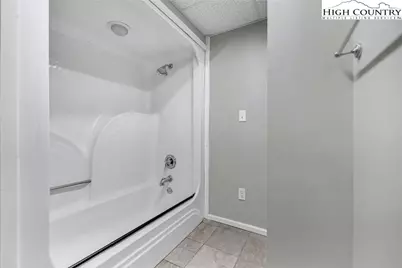 316 W Main Street, Jefferson, NC 28640 - Photo 31