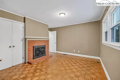 316 W Main Street, Jefferson, NC 28640 - Photo 17