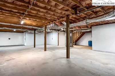 7215 Hwy 421 N, Vilas, NC 28692 - Photo 37