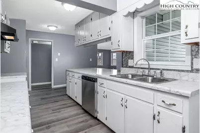 7215 Hwy 421 N, Vilas, NC 28692 - Photo 19