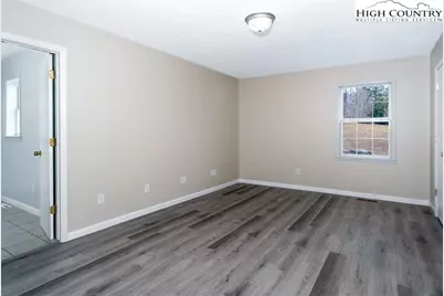 7215 Hwy 421 N, Vilas, NC 28692 - Photo 23