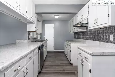 7215 Hwy 421 N, Vilas, NC 28692 - Photo 17