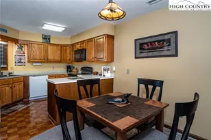 884 Chetola Lakes Dr, Blowing Rock, NC 28605 - Photo 13