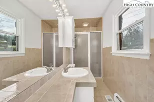 711 Possum Hollow, Blowing Rock, NC 28605 - Photo 17