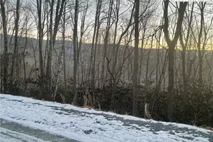 193 Rhododendron Dr, Beech Mountain, NC 28604 - Photo 1