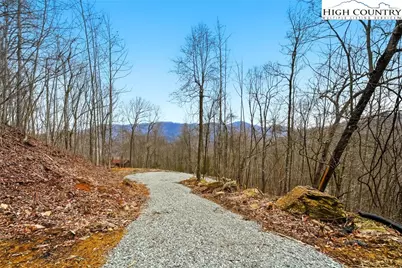 994 & 996 Willow Mountain Drive, Vilas, NC 28692 - Photo 5