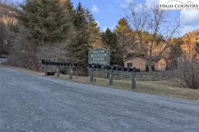 994 & 996 Willow Mountain Drive, Vilas, NC 28692 - Photo 19