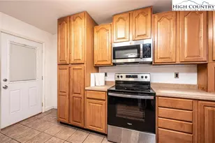 620 Diamondhead Dr, Lenoir, NC 28645 - Photo 17