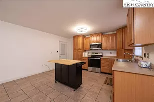 620 Diamondhead Dr, Lenoir, NC 28645 - Photo 23