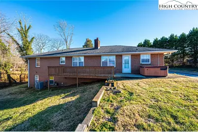 620 Diamondhead Drive, Lenoir, NC 28645 - Photo 9