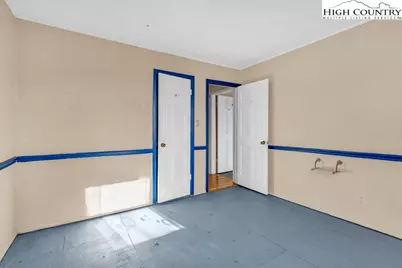 315 E Ridge, Boone, NC 28607 - Photo 21