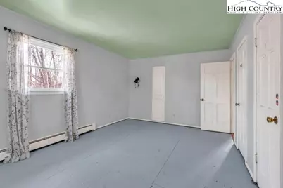 315 E Ridge, Boone, NC 28607 - Photo 17